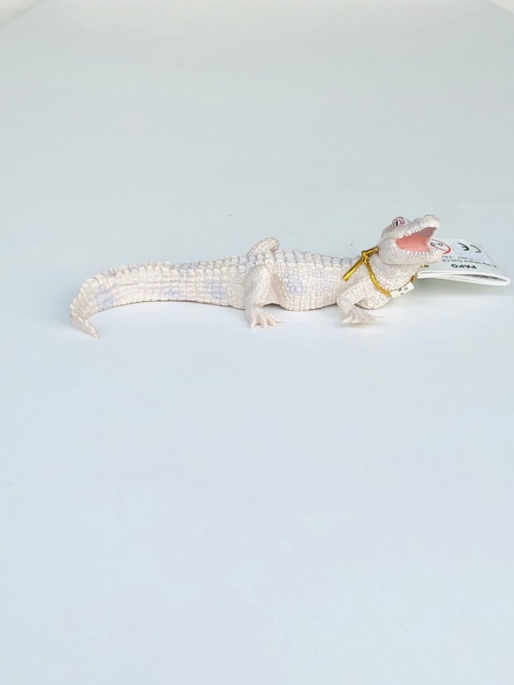 Papo White Baby Crocodile Animal Figurine New w/Tag Add-On Item Age 3+ - Picture 7 of 11